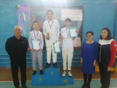 Команда из Танды победила в открытом первенстве Улуг-Хемского района по стрельбе из лука