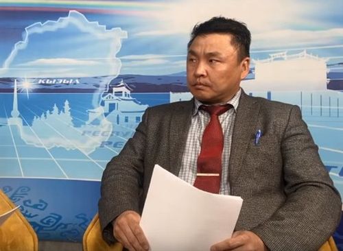 Правительство Тувы продолжает серию прямых эфиров в рамках проекта «Объясняем.РФ»