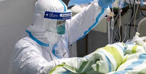 Житель Гонконга повторно заразился SARS-CoV-2