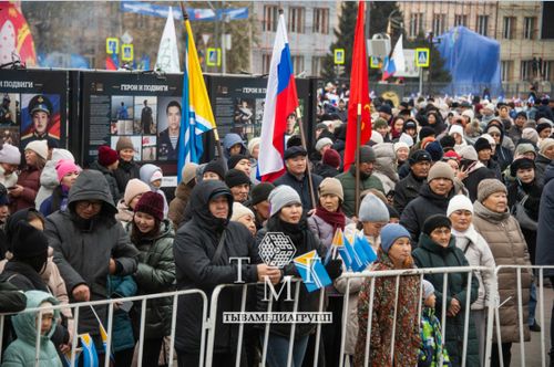 «Народов много - Родина одна». В Туве отметили День народного единства