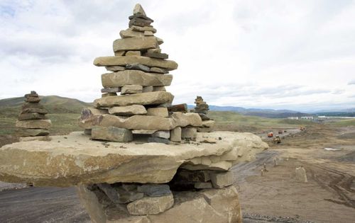 Продолжается реконструкция подъезда к Кызылу