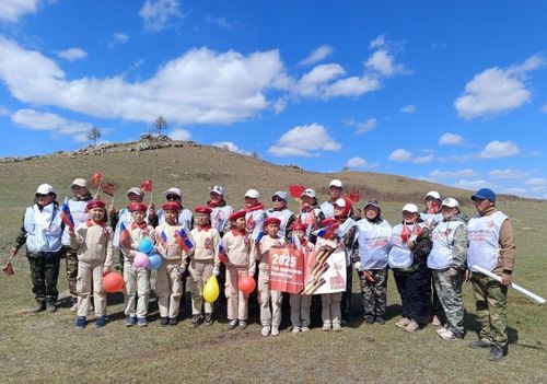 Тыва эки турачының чырык адынга тураскааткан марш-походка дөрткү салгалы киришкен
