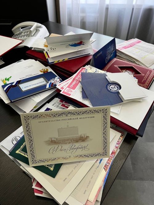 В адрес Главы Тувы поступили сотни поздравлений