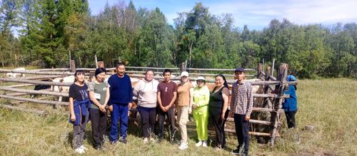 Тере-Хөлдүң малчыннарында