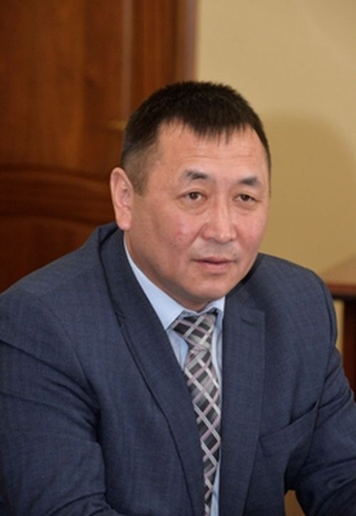 Байбек Монгуш: «Цель у этих людей одна – опорочить страну, армию, нашего президента и вызвать панику»