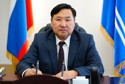 Владислав Ховалыг Тываның Чазак Даргазының соңгулдаларынга киржир күзелин илереткен