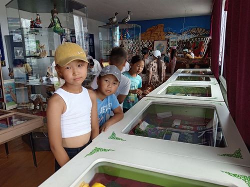 “Байлак өнчү” музейниң ээлчеглиг аалчылары