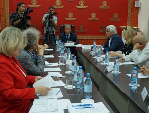 Экспертный совет обсудил работы тувинских композиторов, посвященные мюзиклу по мотивам сказок об Оскус-ооле