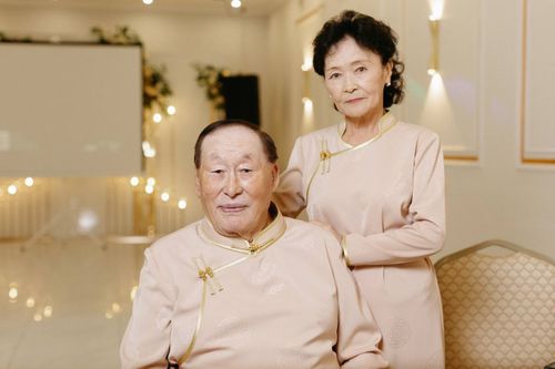 Семья Донгак отпраздновала золотую свадьбу