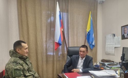 Ветеран СВО Сымчаан Бадыраа осваивает новую профессию в Госкомохотнадзоре Тувы