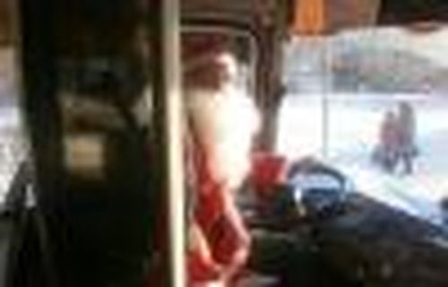 Подвезёт сам Дед Мороз!