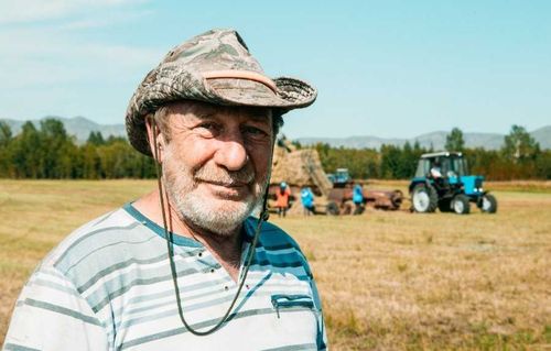 Желтухин: «Тува способна сама обеспечивать жителей овощами»