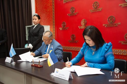 Минкультуры Тувы и Бурятии подписали Соглашение о сотрудничестве