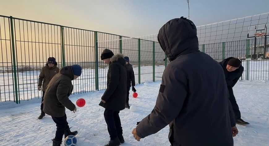 Сукпакта чаа хөй-ниити девискээри – уруглар ойнаар шөлчүгешти ажыткан