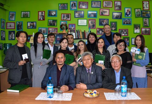 ТӨӨГҮЛҮГ ХҮНДЕ ШЫНЗЫЛГАНЫ АЛГАН