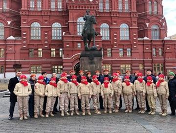 Патриотическое воспитание во время экскурсий по разным городам: ожившая история и пробуждение духа