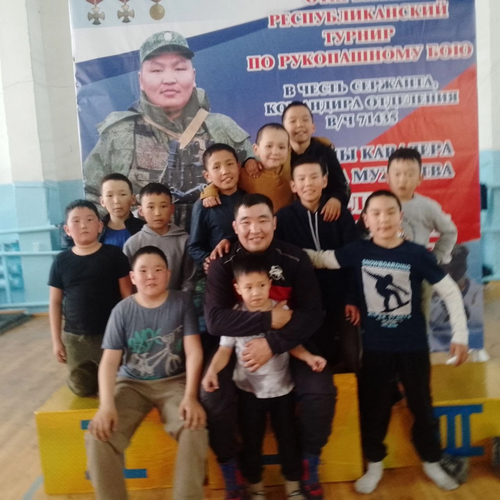 Тумер Ондар провел мастер-класс для юных спортсменов Тес-Хемского района