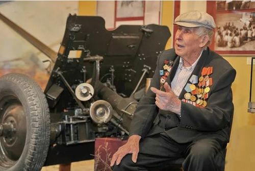 К 80-летию Победы. В ряду почётных граждан