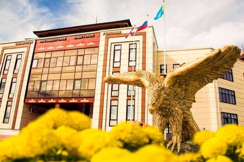 Выпускники Кызылского ПКУ показали один из лучших результатов по итогам ЕГЭ