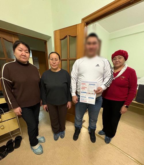 Представители Полпредства Тувы посетили военнослужащих в госпитале имени Бурденко в Москве