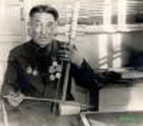 Под крылом Тамдына