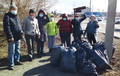 Трудовые коллективы и жители Тувы выходят на массовые субботники