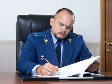 По иску прокурора Кызыла судом в муниципальную собственность возвращены земельный участок и комплекс зданий центрального рынка