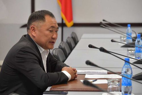 Глава Тувы проведет ревизию всех федеральных заявок от министерств республики