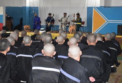 Осужденным Тувы рассказали о духовных, семейных, культурных и традиционных ценностях