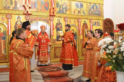 Глава Тувы поздравил православных жителей республики с Пасхой