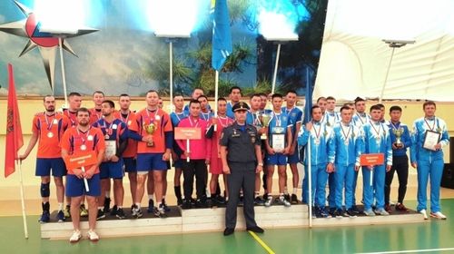 Спортсмены МЧС Тувы - сильнейшие волейболисты среди команд Сибири