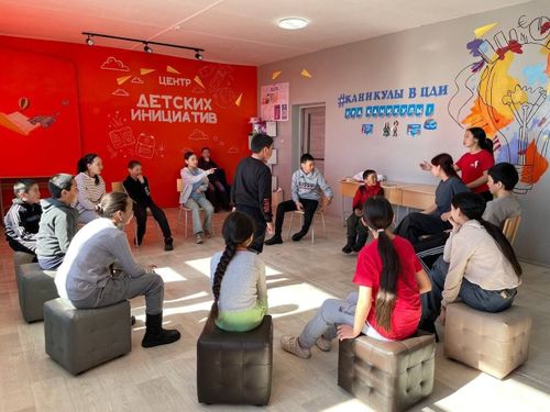 Временные досуговые центры «Каникулы в ЦДИ» начали работу в Туве