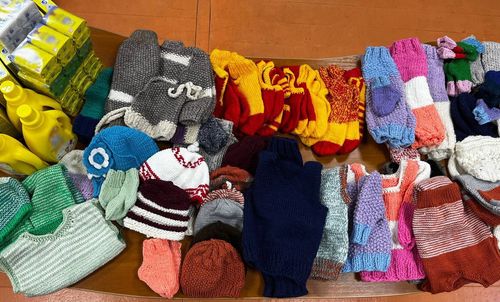 Сотрудники Следственного изолятора Тувы передали малышам подарки, изготовленные осужденными