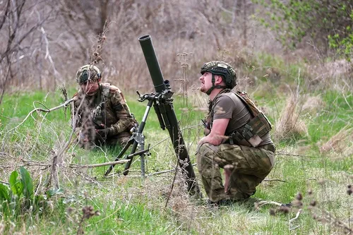 Прапорщик Радион Санчат вынес 5 раненых военных из-под плотного огня ВСУ