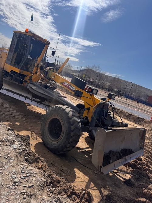 В Туве стартовал дорожно-строительный сезон в рамках нацпроекта «Инфраструктура для жизни»