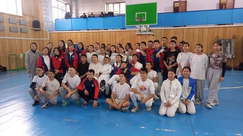 В Туве прошло открытое первенство по стрельбе из лука среди юношей и девушек