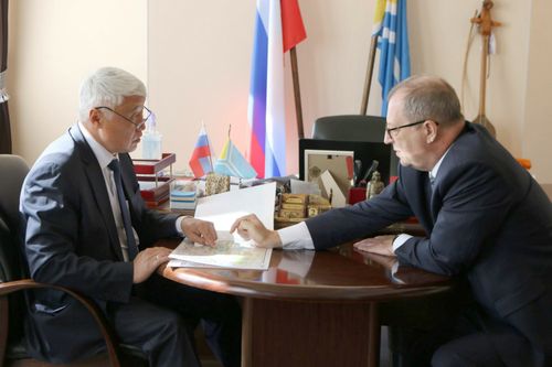 Кан-оол Даваа встретился с Геннадием Гусельниковым