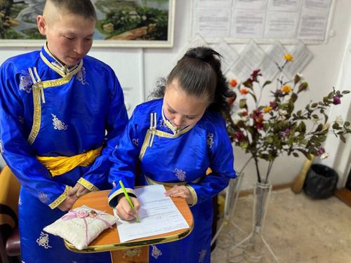 В Мугур-Аксы состоялась свадьба ветерана СВО