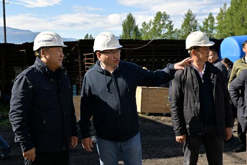 Глава Тувы проверил подготовку к отопительному сезону в Хову-Аксы