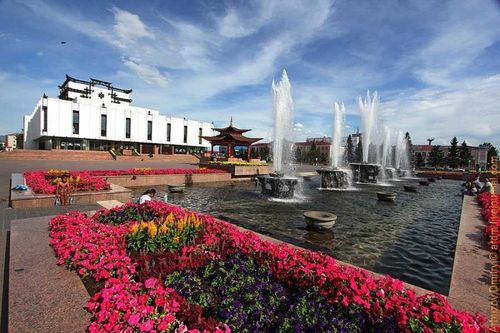 В Кызыле в 2021 году планируют реконструировать фонтан на площади Арата