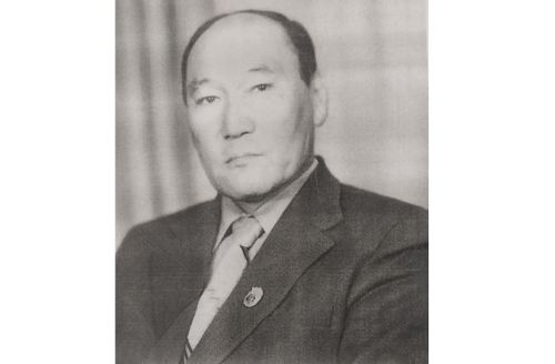 Башкы болгаш мөгениң ады уттундурбас