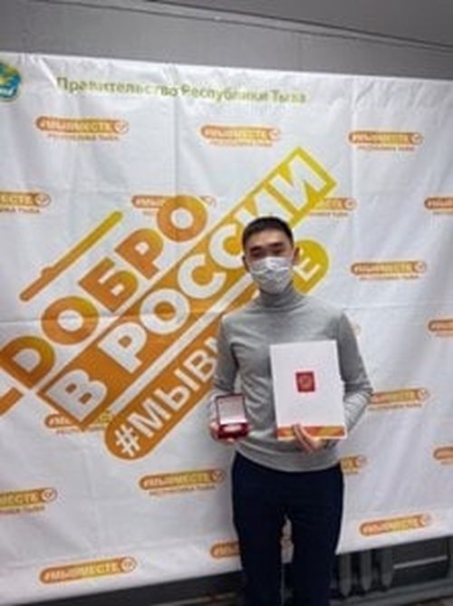 Сергей Седен: "Пока есть мы, волонтеры, есть надежда на будущее"