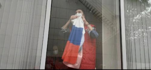 «Молодежка ОНФ» присоединилась к всероссийскому патриотическому флешмобу «Флаги России. 9 мая»