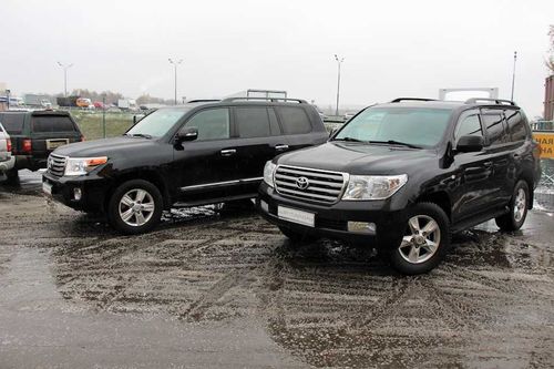 Как тувинский чиновник обогатился на двух «Toyota Land Cruiser»