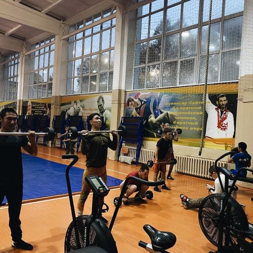 В спортзал «Херел» доставили новый инвентарь