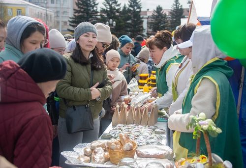 Байырлалдың чонга ажыктыг шөлчүгештери