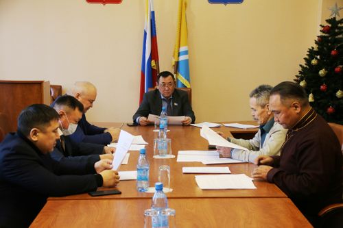 Заключительное заседание осенней сессии Верховного Хурала Тувы намечено на 14 декабря