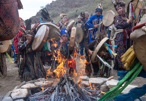 В IV Международном фестивале шаманизма «Дунгур» примут участие гости из Китая, Турции, Перу, Казахстана, Германии и Монголии