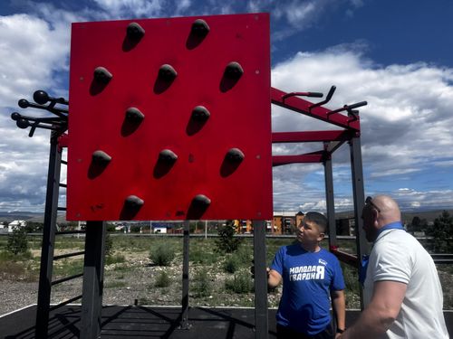 В Кызыле проверили безопасность спортивных объектов на детских площадках