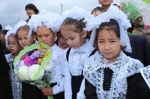 Школьные линейки пройдут для первоклашек и выпускников